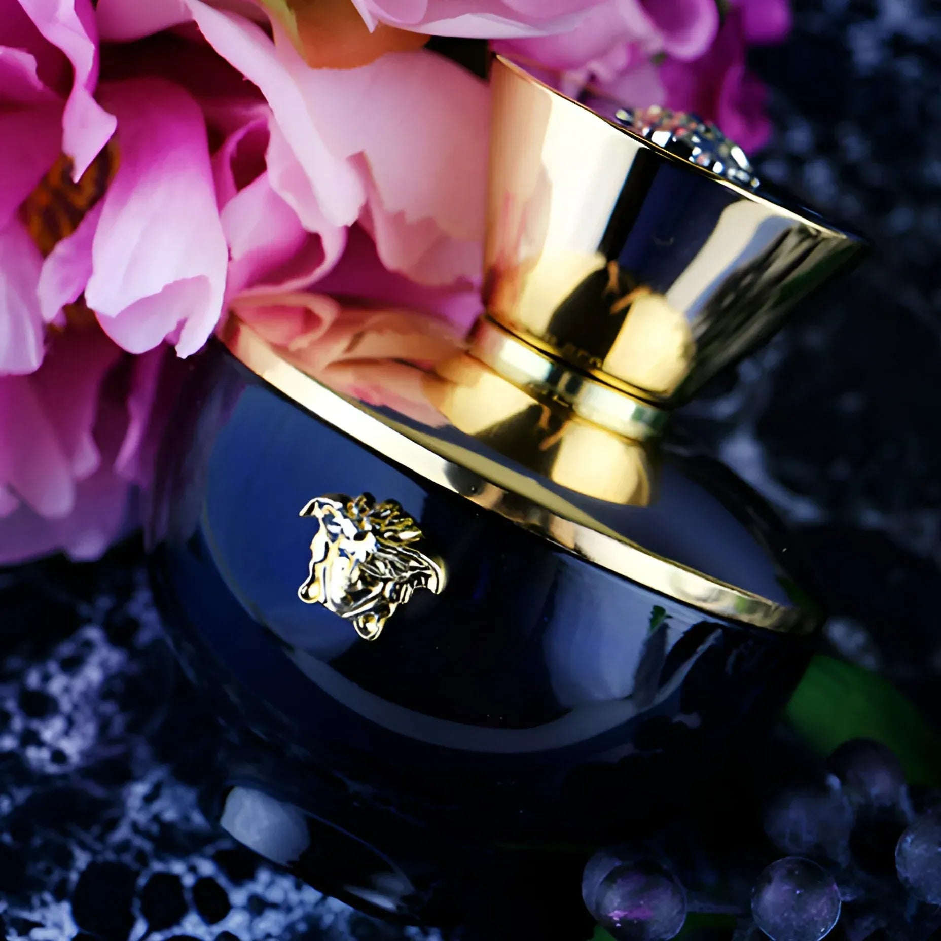 VERSACE Pour Femme Dylan Blue 90ML detail 1