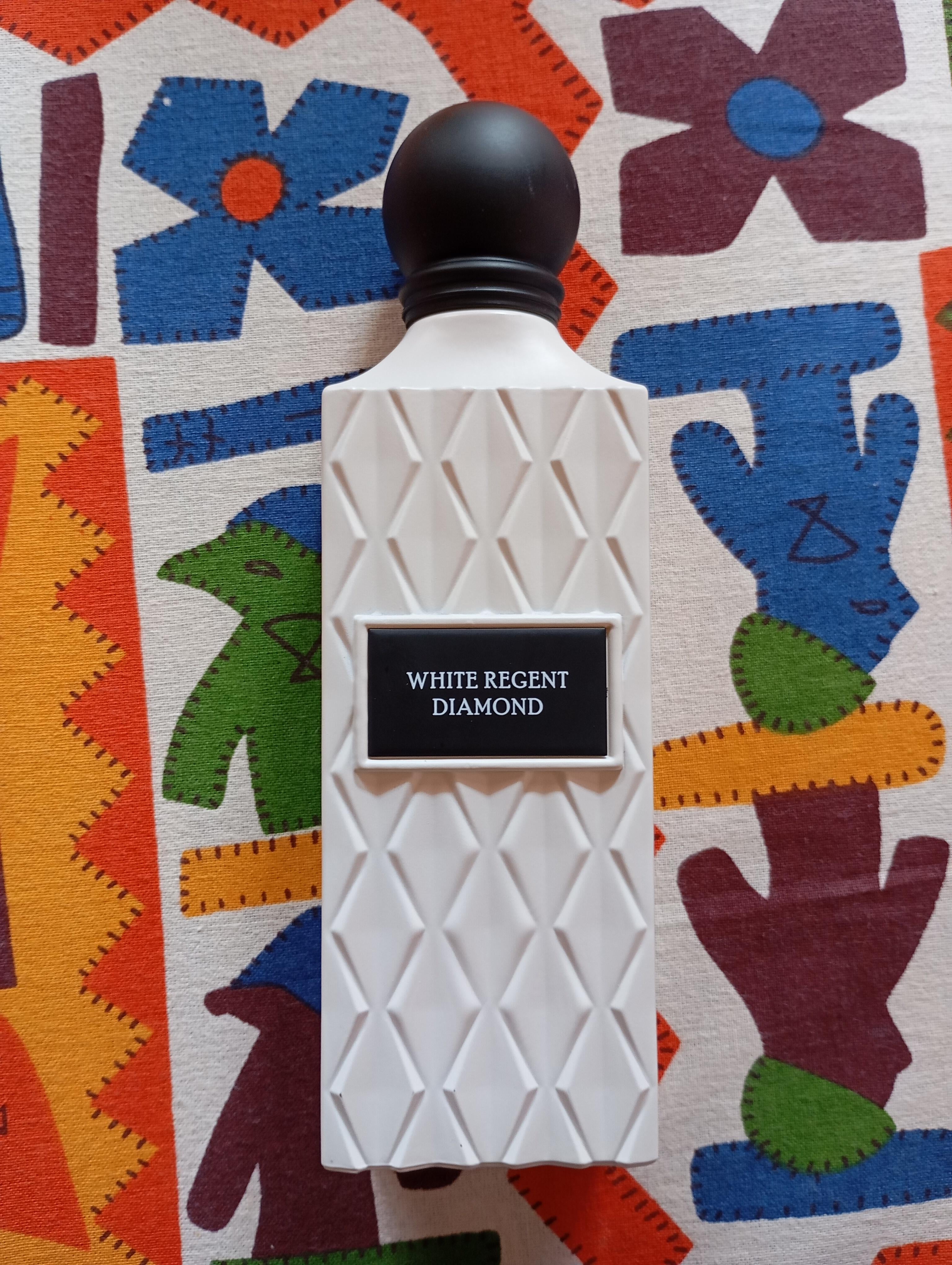 Ibrahim Al Qurashi  White Regent Diamond 200ML detail 2